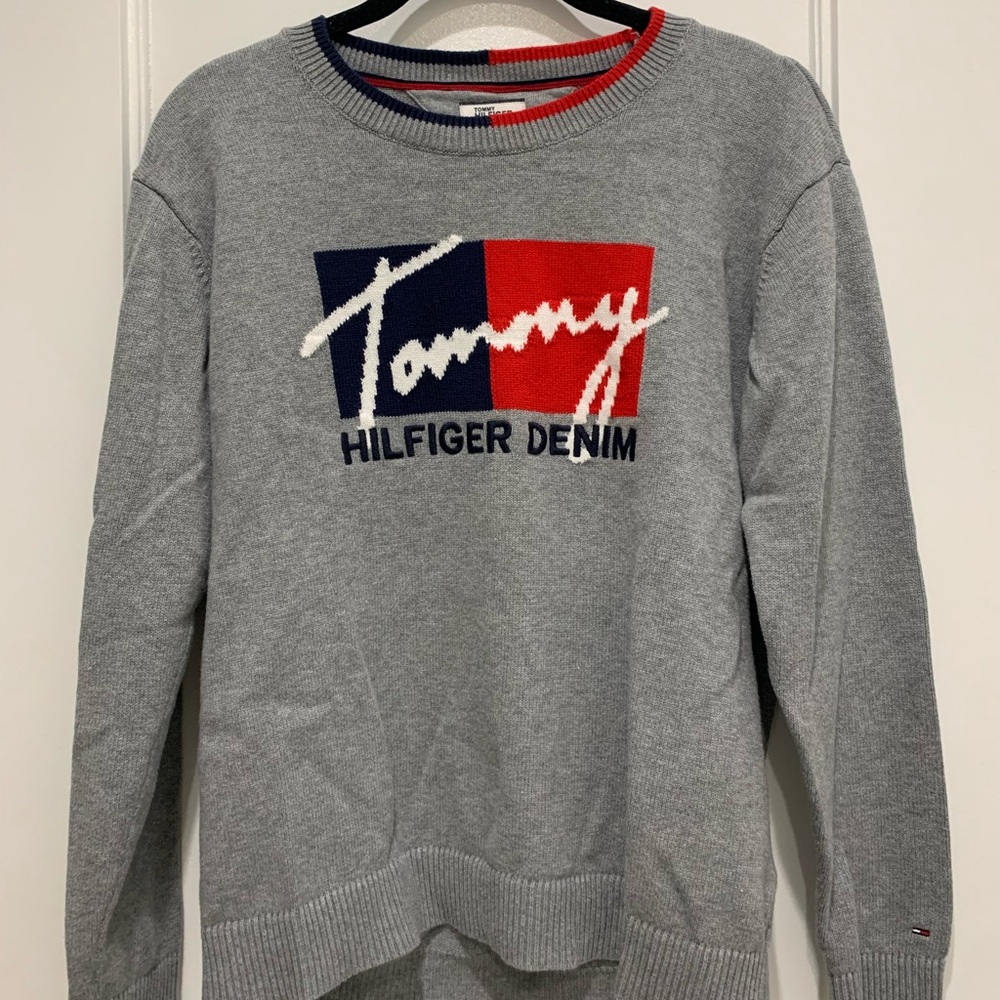 NWOT Tommy Hilfiger Vintage Sweater